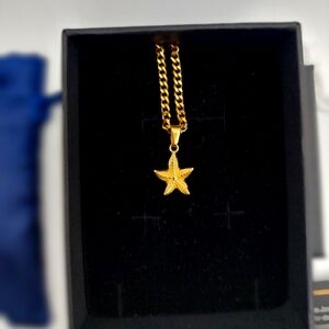 Starfish ( Small )18K Gold Plated with  Miami Cuban Link Chain Fashion Beach